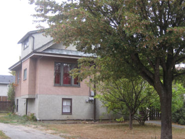 3070 Albany