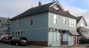 2725 Rock Bay Avenue