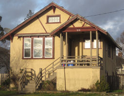 518 Sumas Street